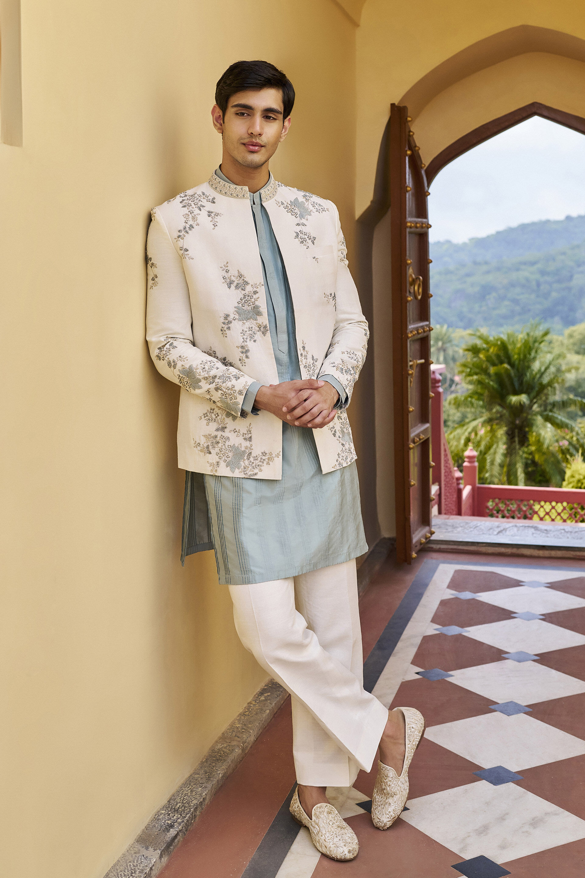 Daydream Embroidered Zardozi Silk Bandhgala - Off White
